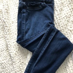 Ripped cropped blue skinny jeans